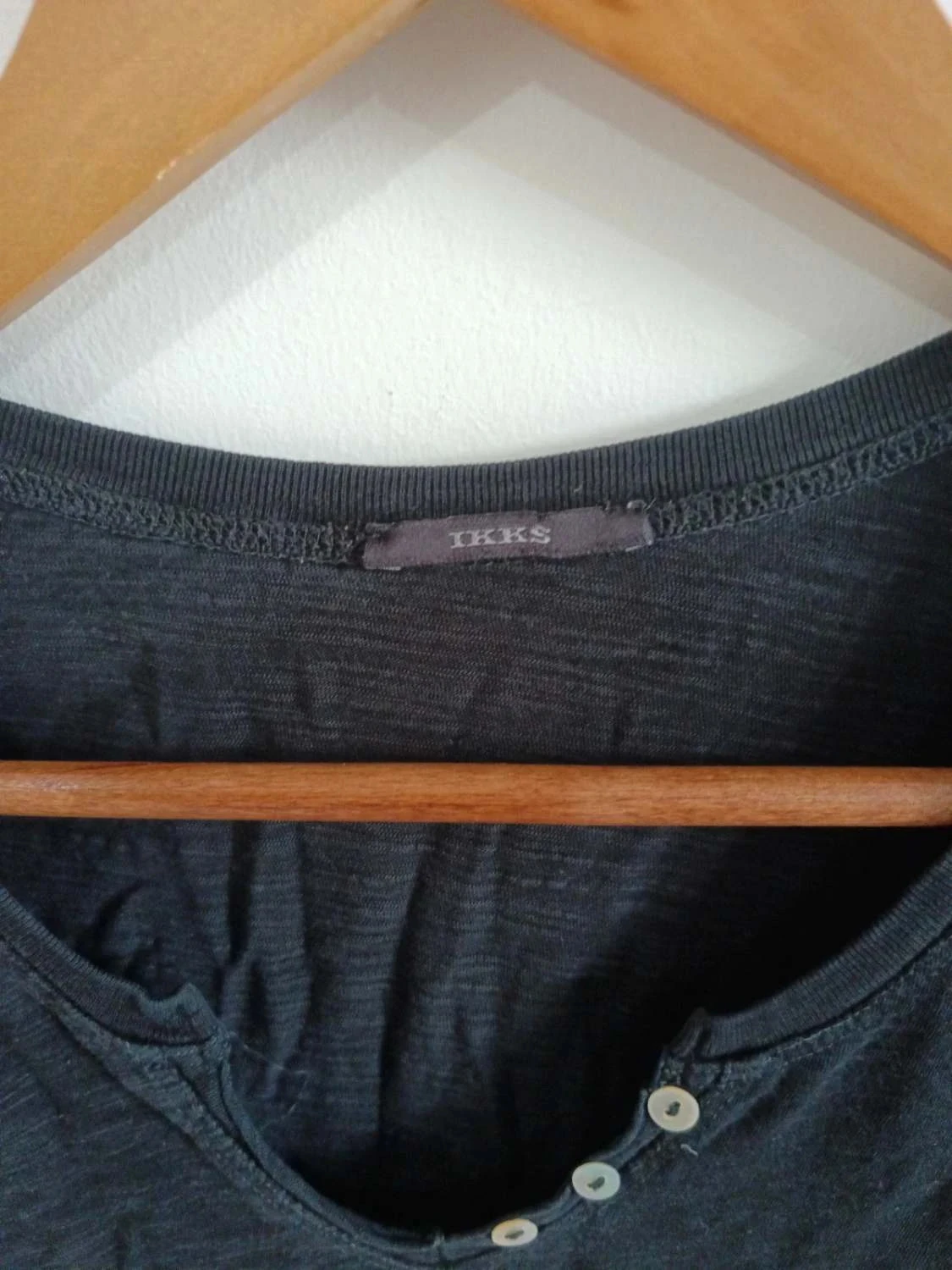 C129 camiseta negra IKKS 36 – photo 2